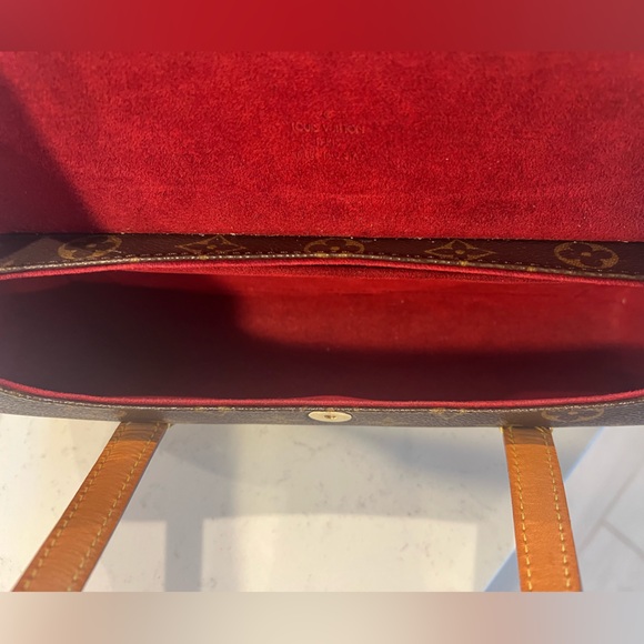 Authentic Louis Vuitton Sonatine in Monogram - Picture 8 of 9